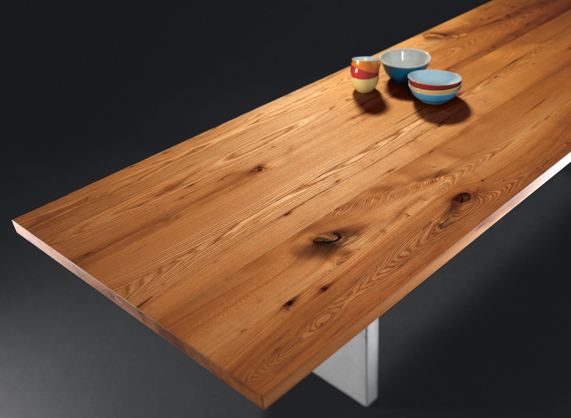 Henry extending table Girsberger