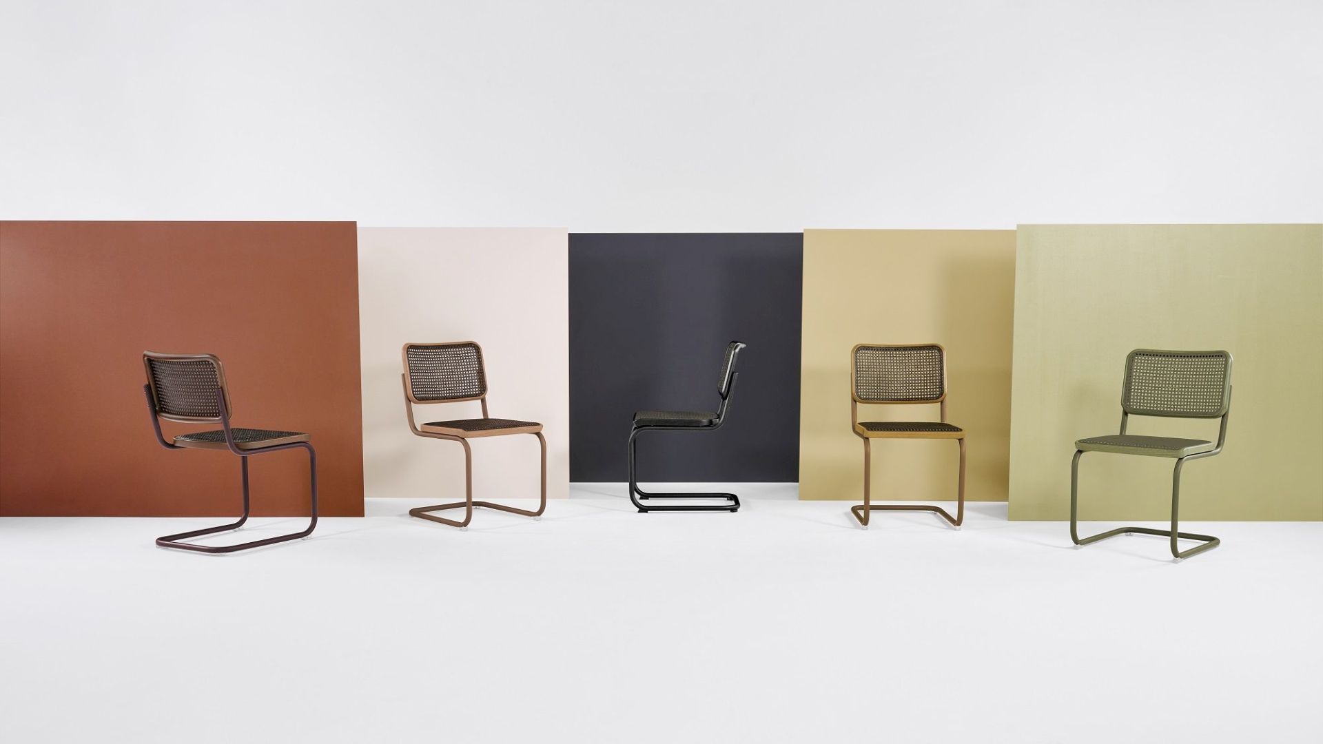 S 32 V Tubular steel classic cantilever chair Thonet