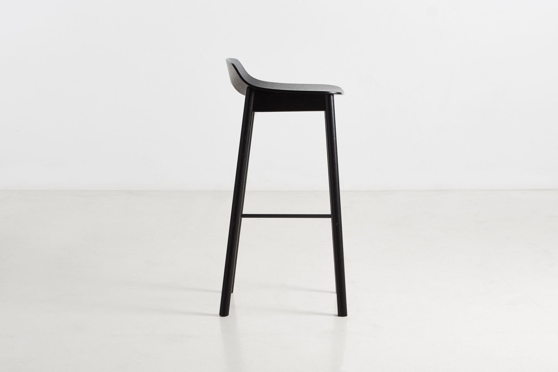 Mono Barstool Black Painted Ash Woud