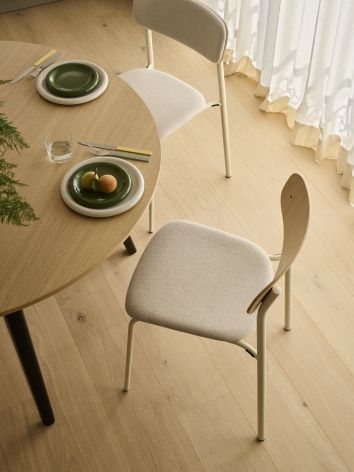 S 243 PV / S243 PV Tubular steel chair Upholstered seat/backrest Thonet 