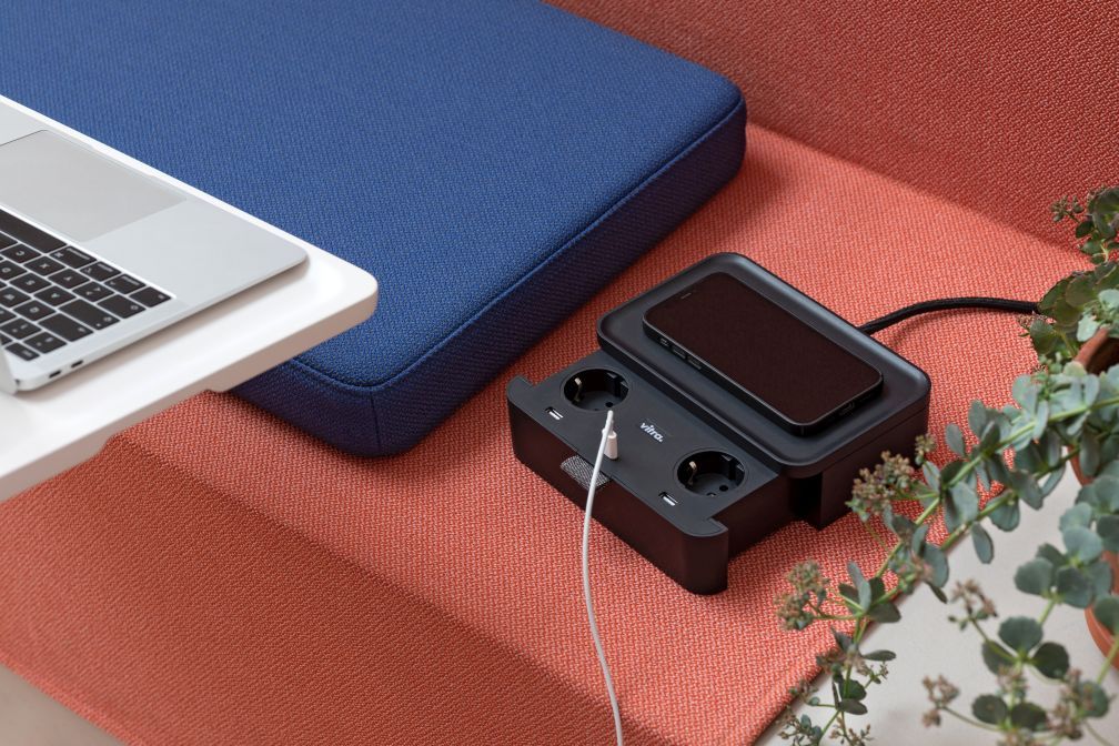 Ampi Wireless Charger and Multiple Socket Vitra