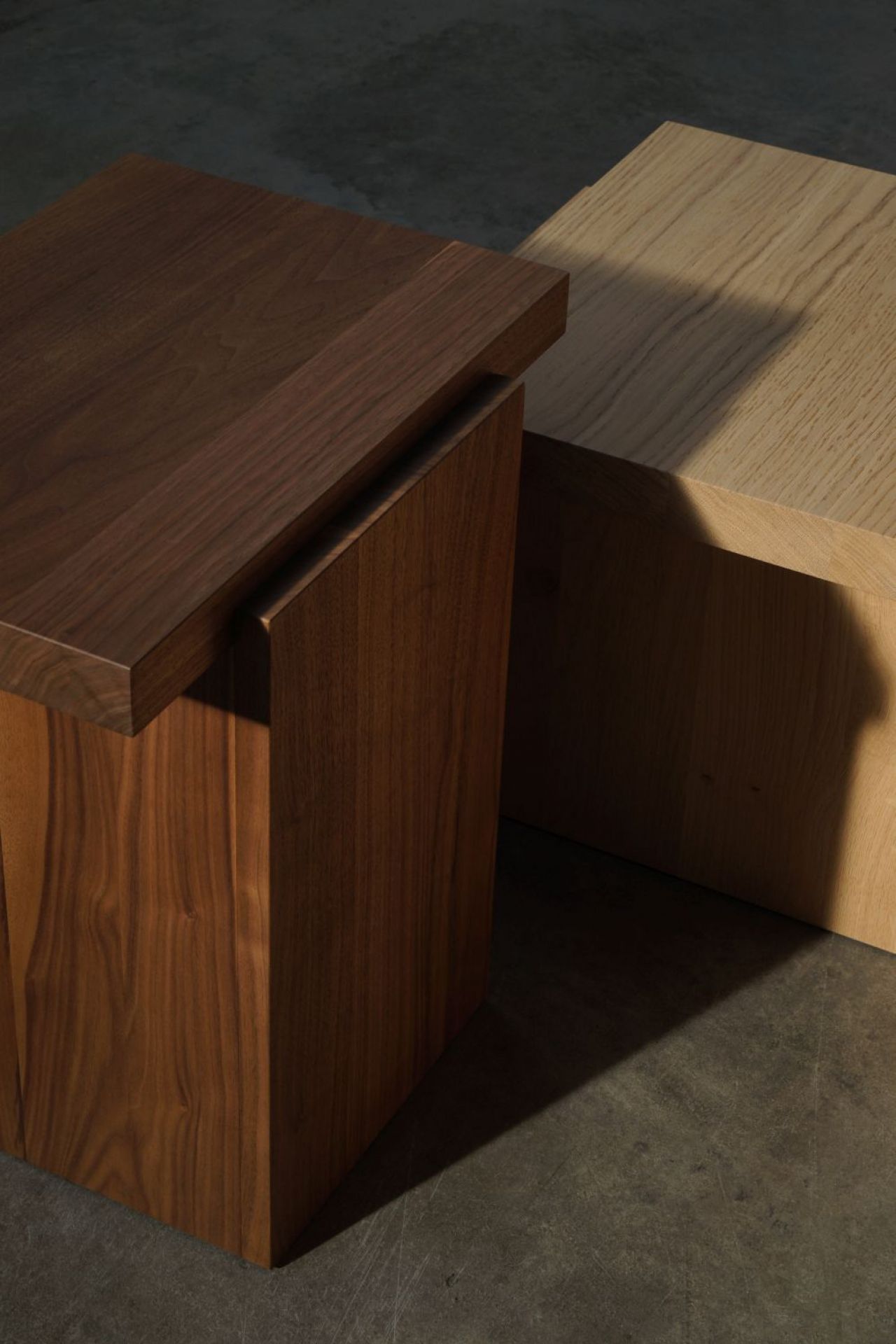 DT02 Tore Small Side Table e15