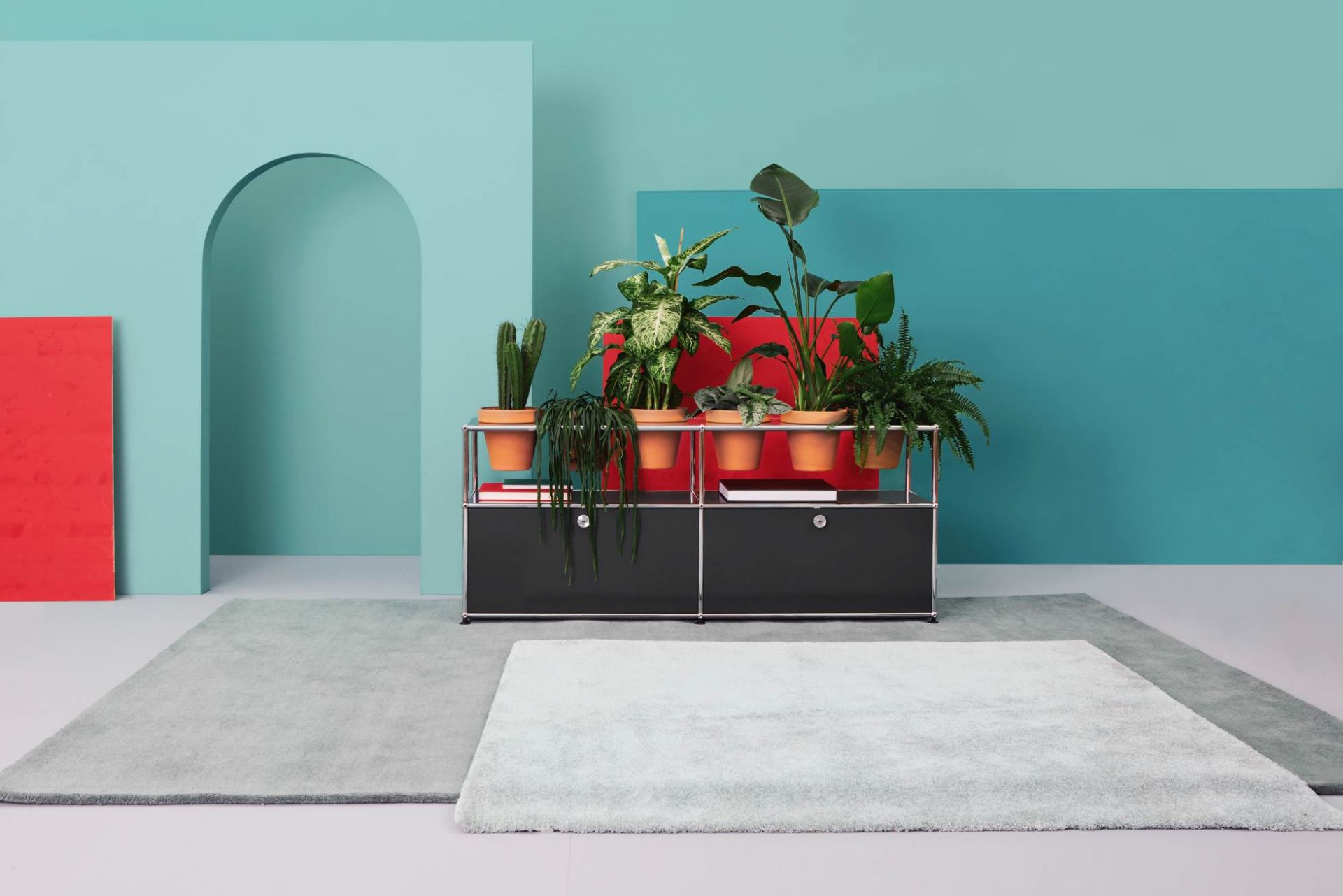Plant worlds Sideboard Configuration 2 USM Haller 