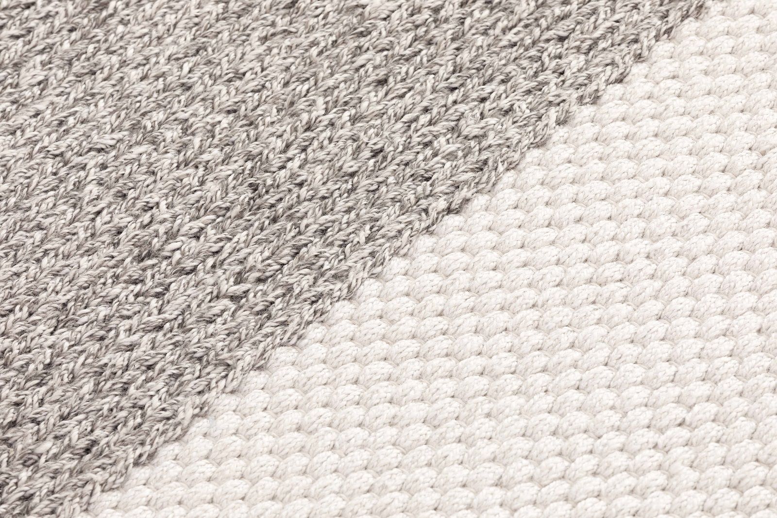 Mangas Outdoor Rug Gan