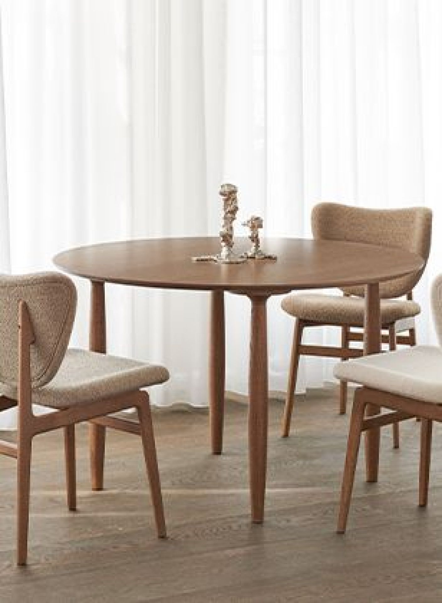 Oku Dining Table Round Oak Norr11