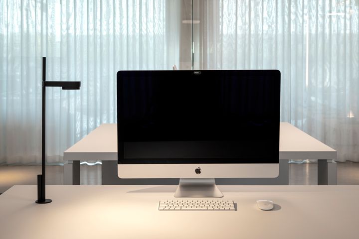Kido Desk surface-mounted table lamp fixed mounting Ø 51 mm Belux 