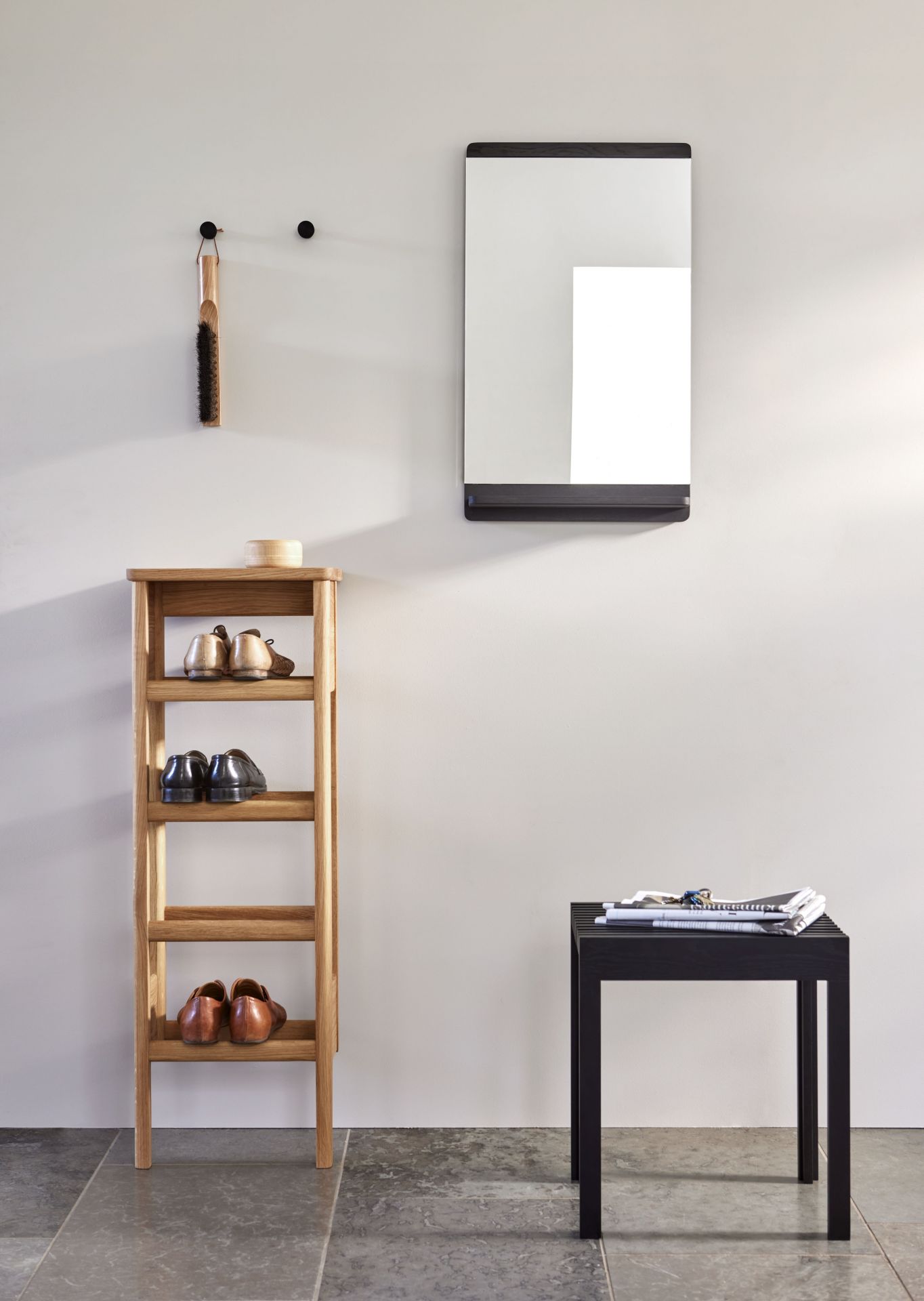 A Line shoe rack 35 oiled oak Form & Refine