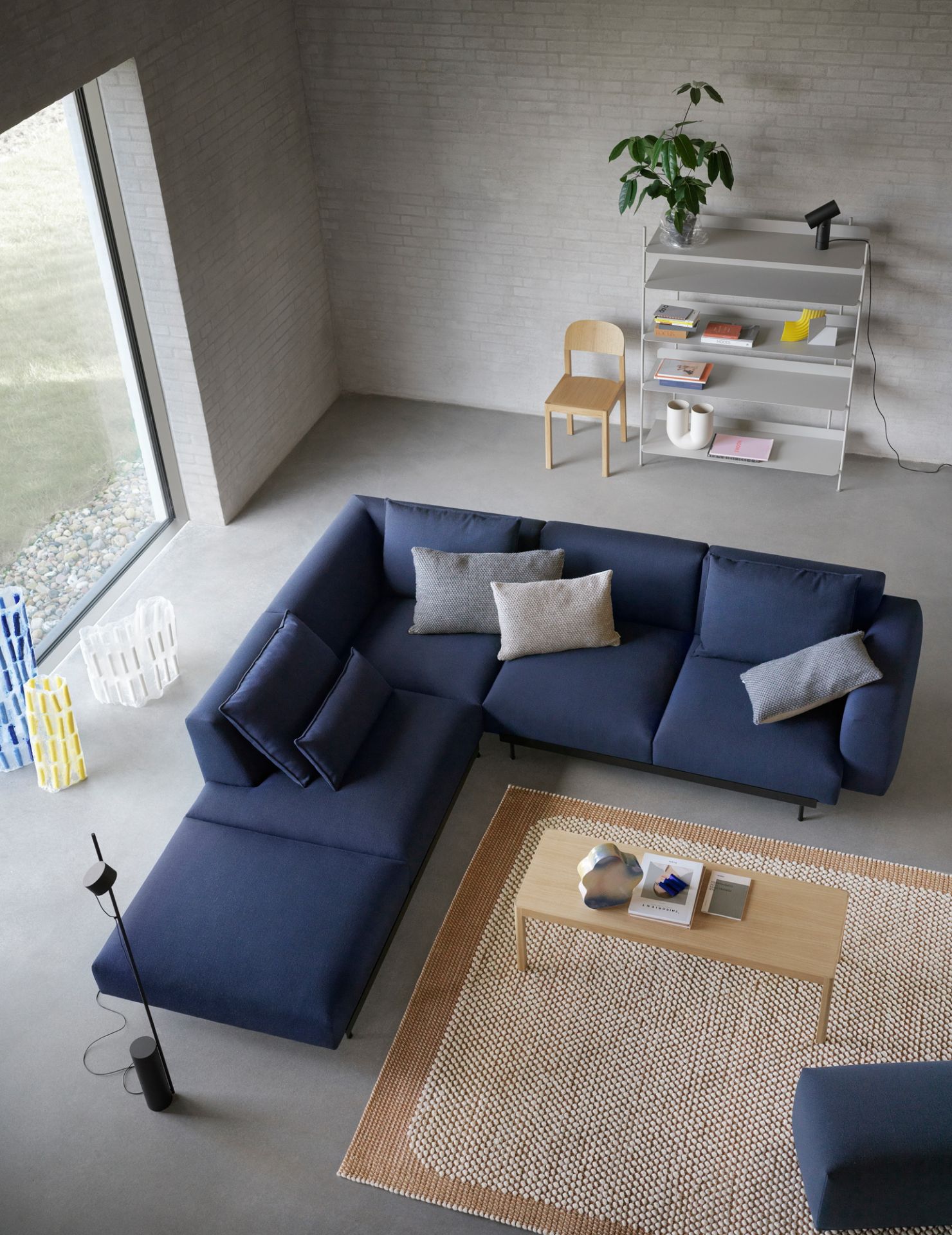 In Situ Modular Sofa 3-Seater Chaise Longue Muuto