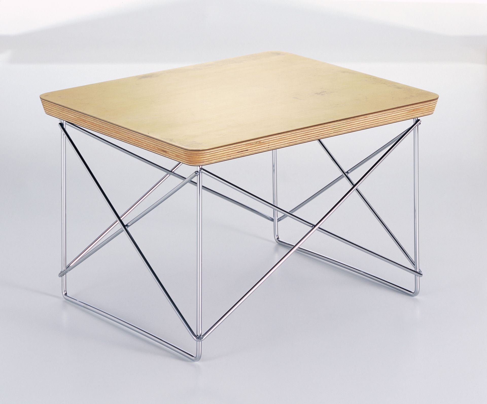 Occasional LTR Side Table Gold leaf Chrome-plated frame Vitra SINGLE PIECES