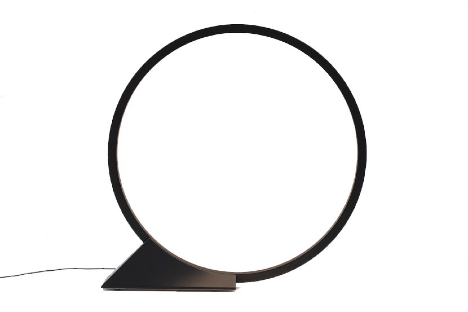 O Floor Indoor Floor Lamp LED Artemide