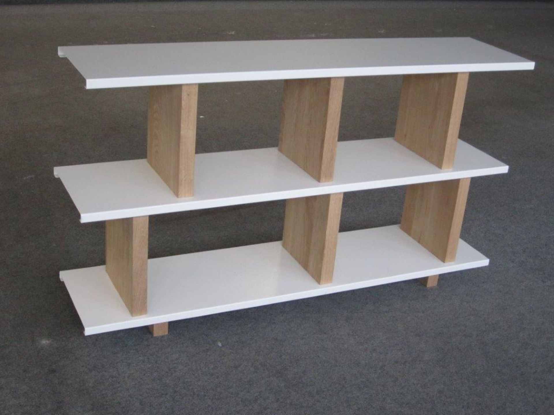 Dreh shelf add-on module Tojo