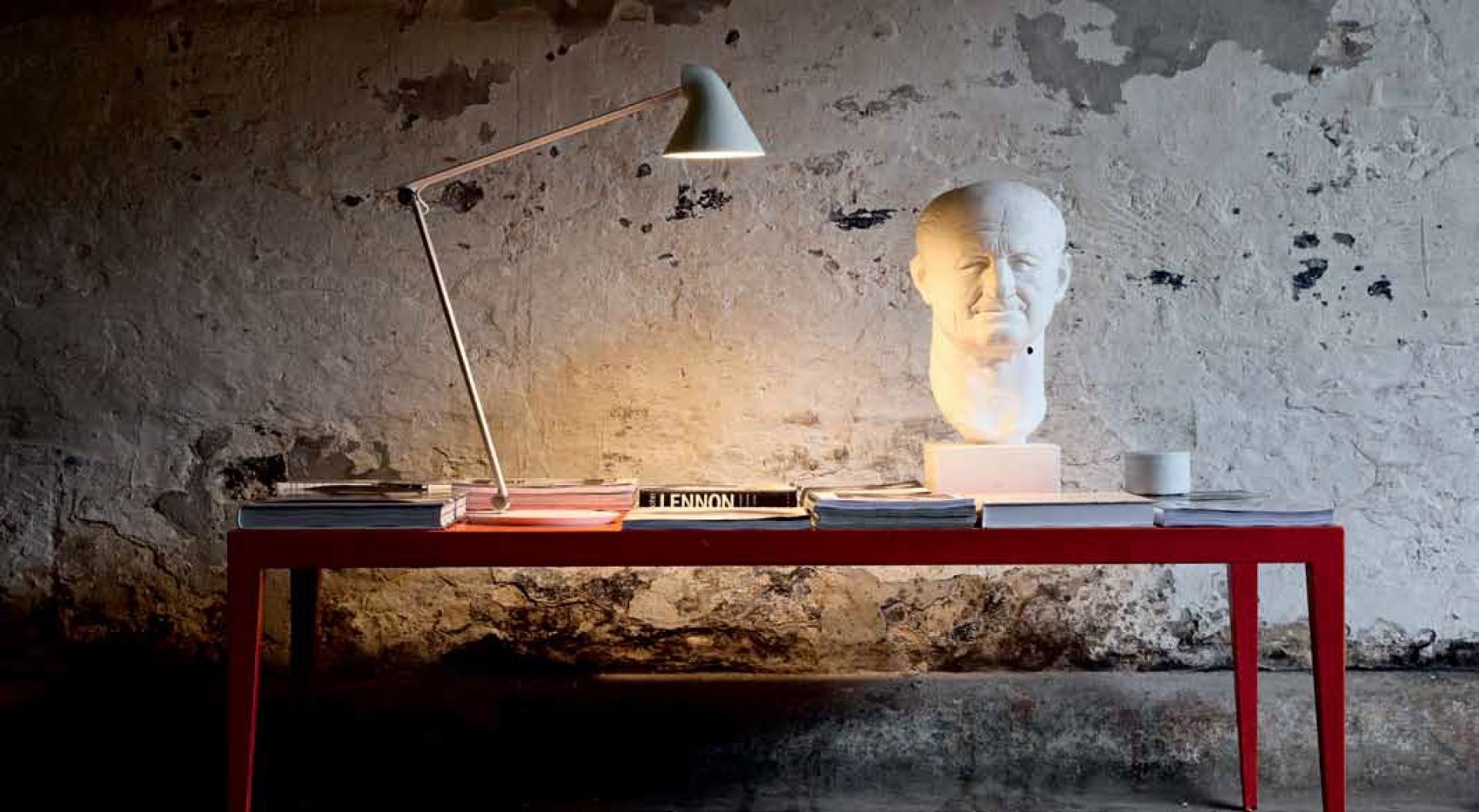 NJP table lamp Louis Poulsen