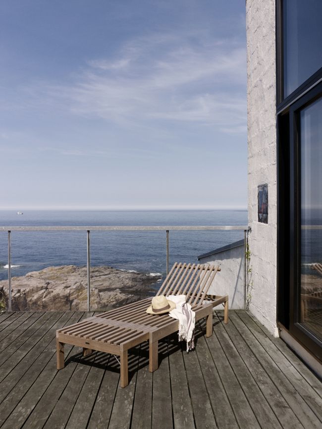 Riviera Sunbed Outdoor Skagerak by Fritz Hansen