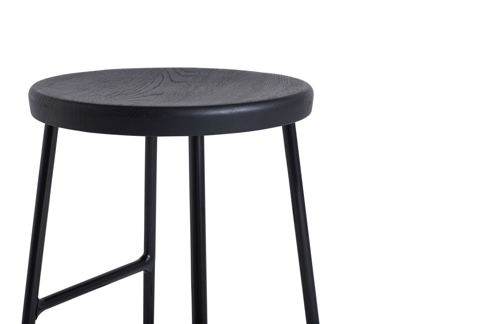 Cornet Bar Stool Low Bar Stool H 65 cm Hay  Steel Soft black powder coated / Soft black stained oak