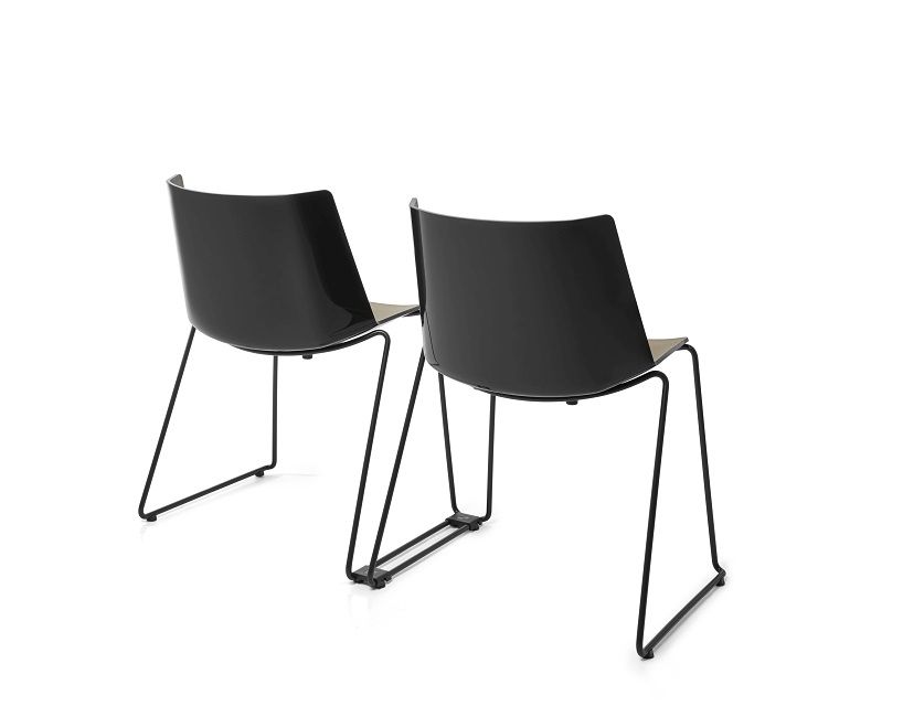AÏKU Chair sled base Black MDF Italia