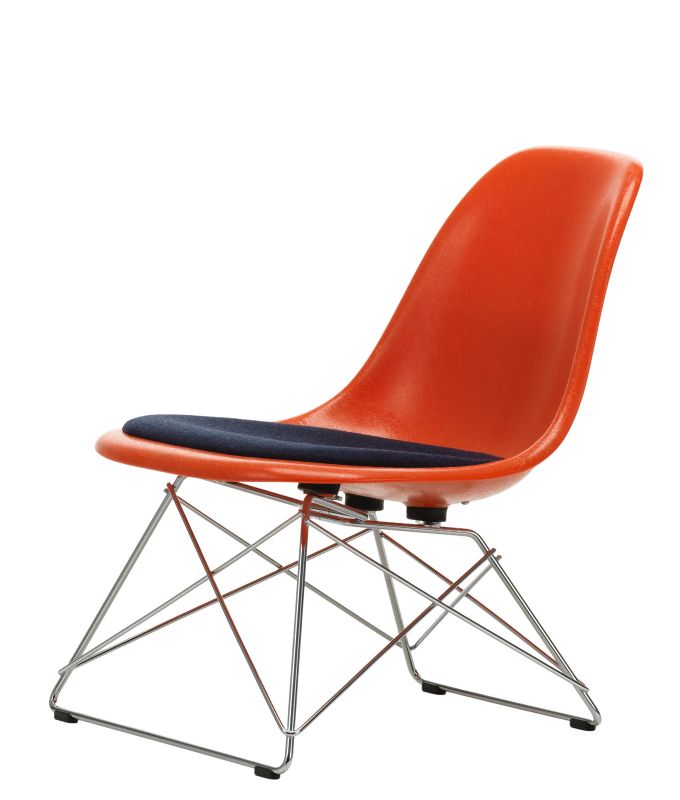 Eames Plastic Side Chair LSR Chair with seat cushion Vitra