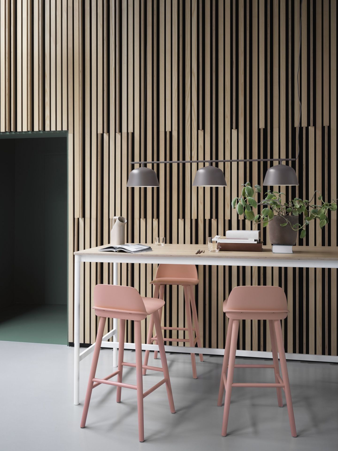 Ambit Rail pendant lamp Muuto