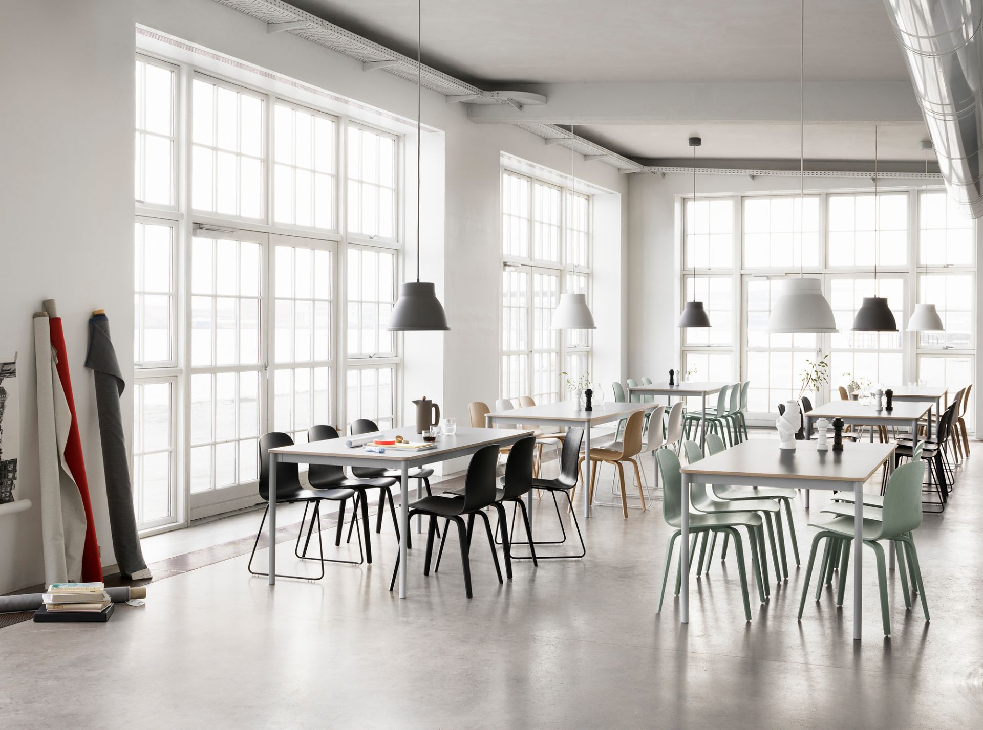 Visu Chair Wood Base Muuto