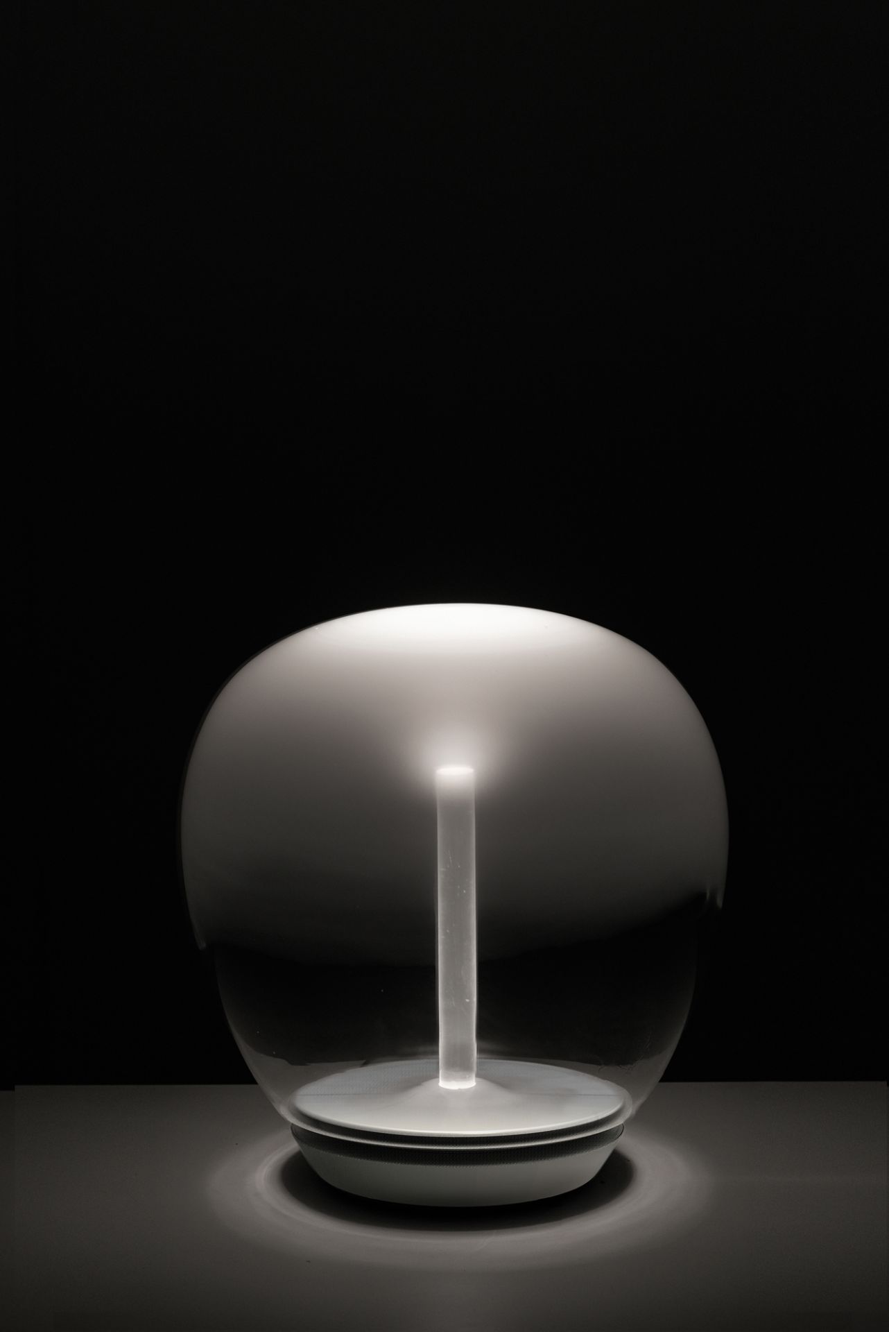 Empatia 26 table lamp Artemide