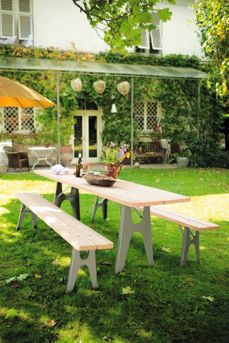 Ludwig Table Richard Lampert
