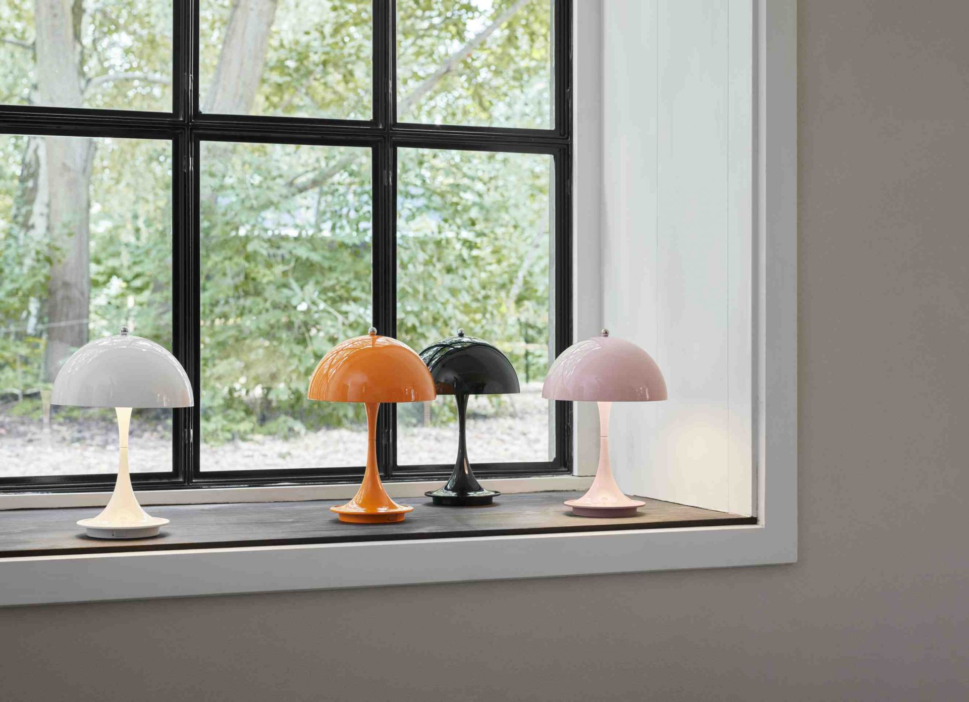 Panthella 160 Portable rechargeable LED table lamp Indoor/Outdoor Louis Poulsen SINGLE PIECES
