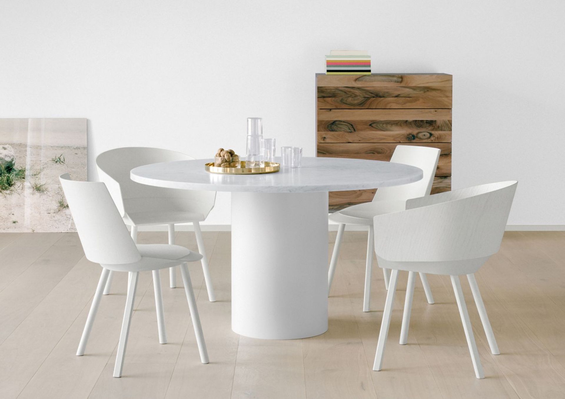 Hiroki table e15