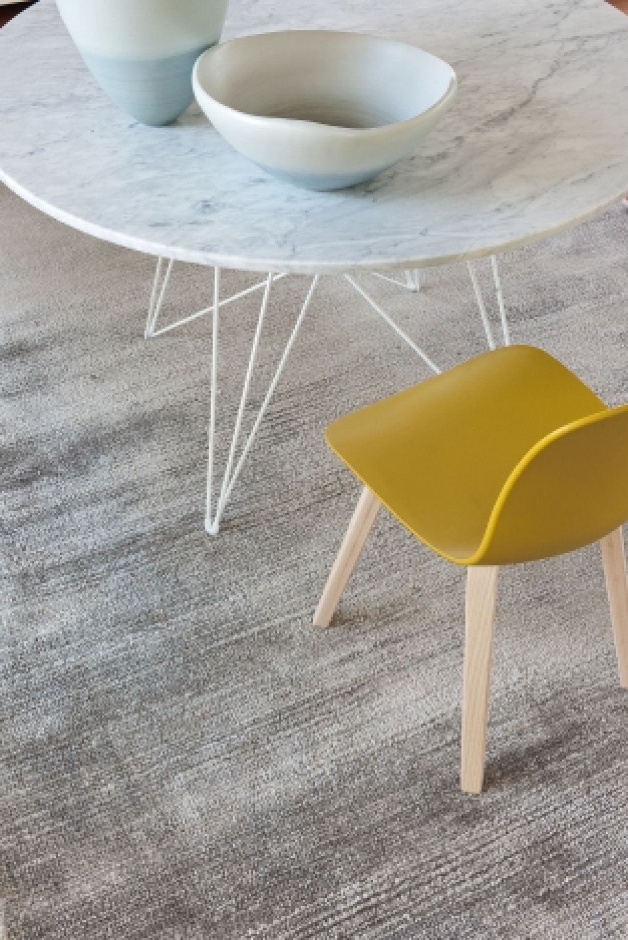 Tavolo XZ3 table round frame chrome Magis