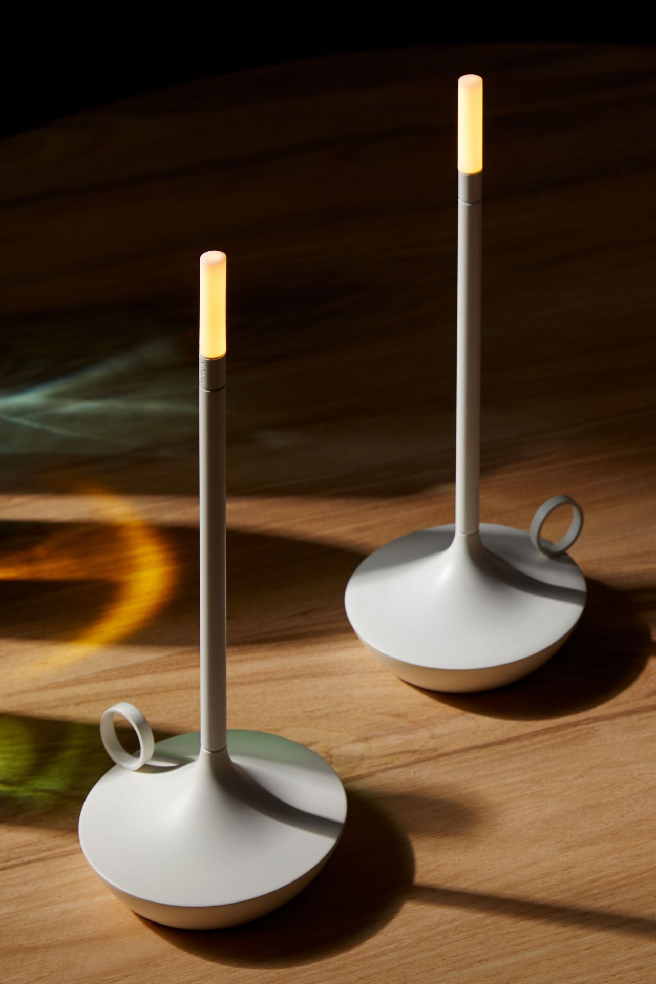 Wick Portable light / Tample lamp with USB white Graypants