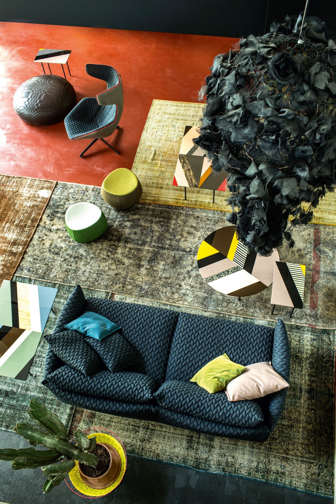 Fishbone table round yellow Moroso