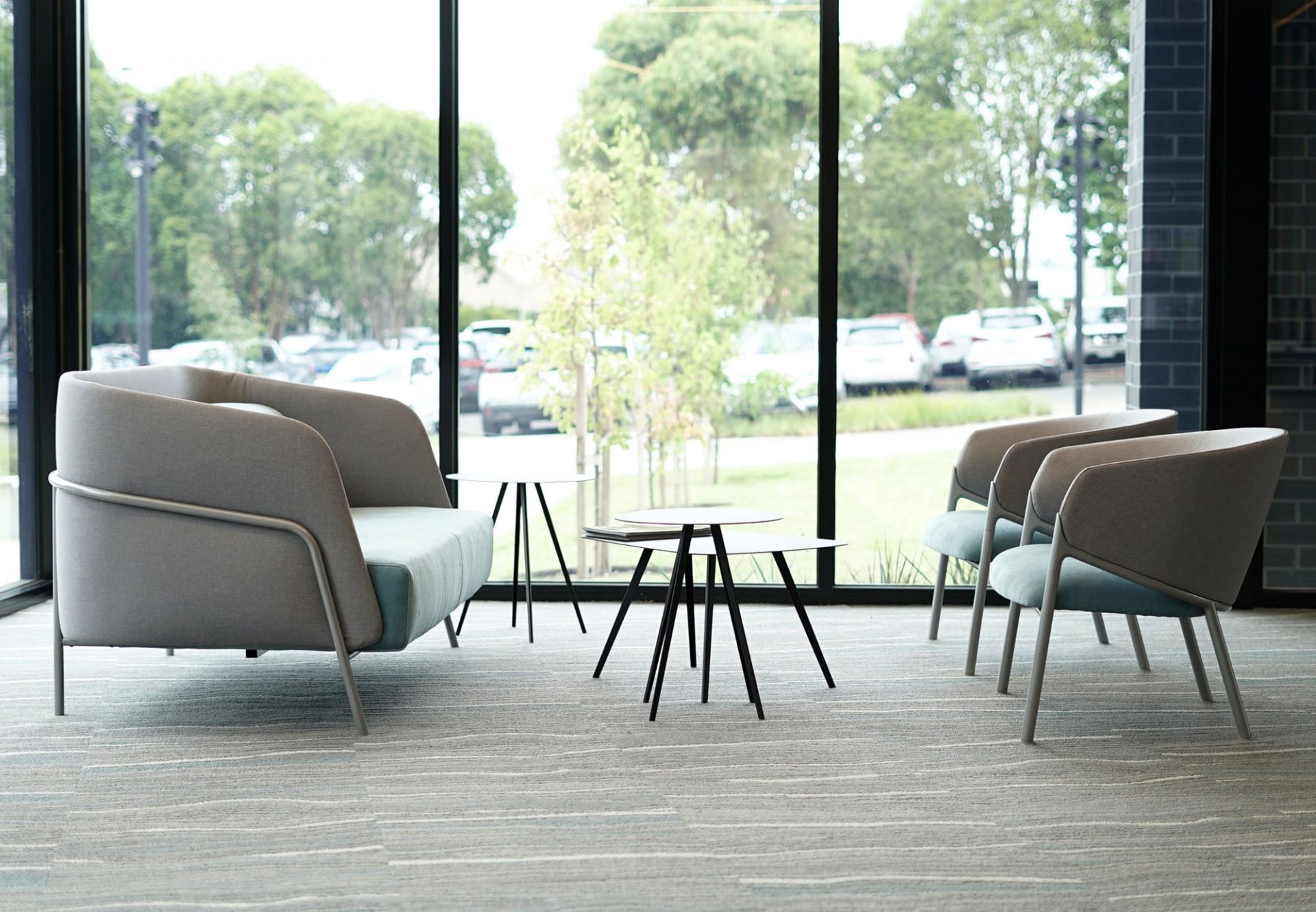 Agorà Side table medium Segis gray