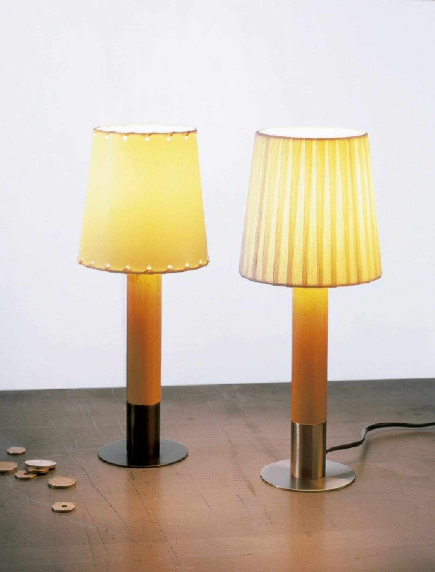 Basica Minima Table Lamp Santa & Cole