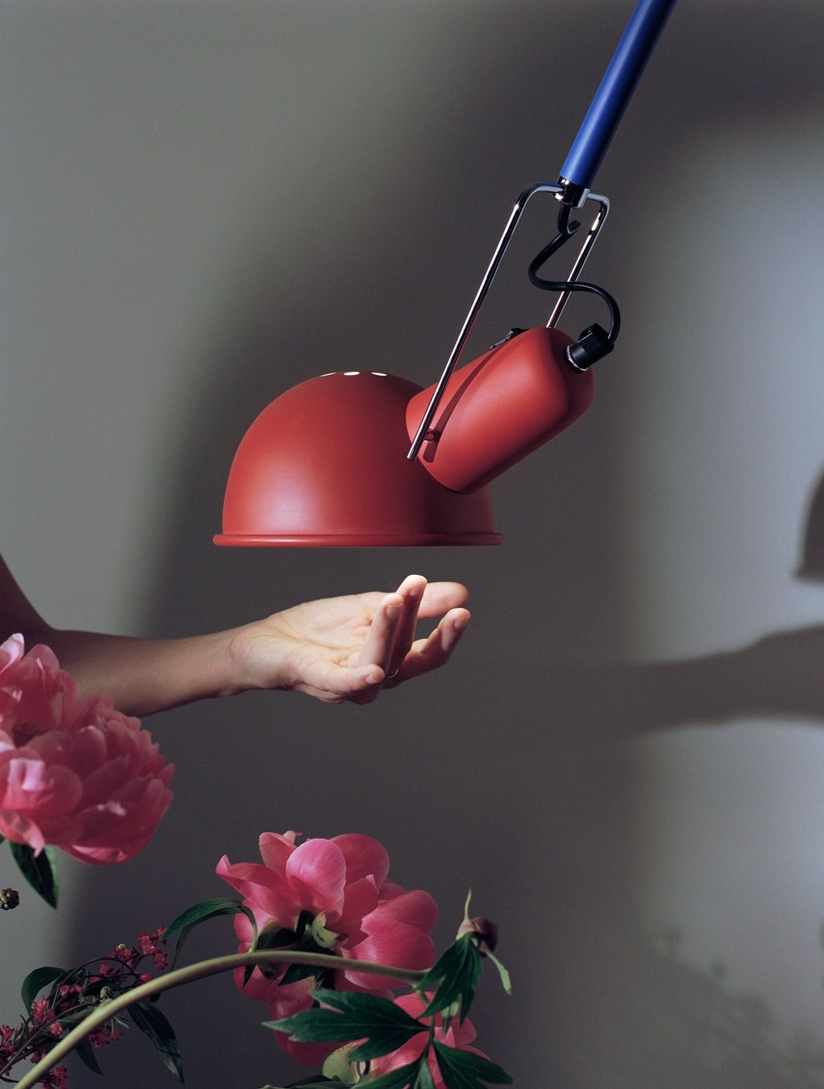 265 Small adjustable wall light Flos