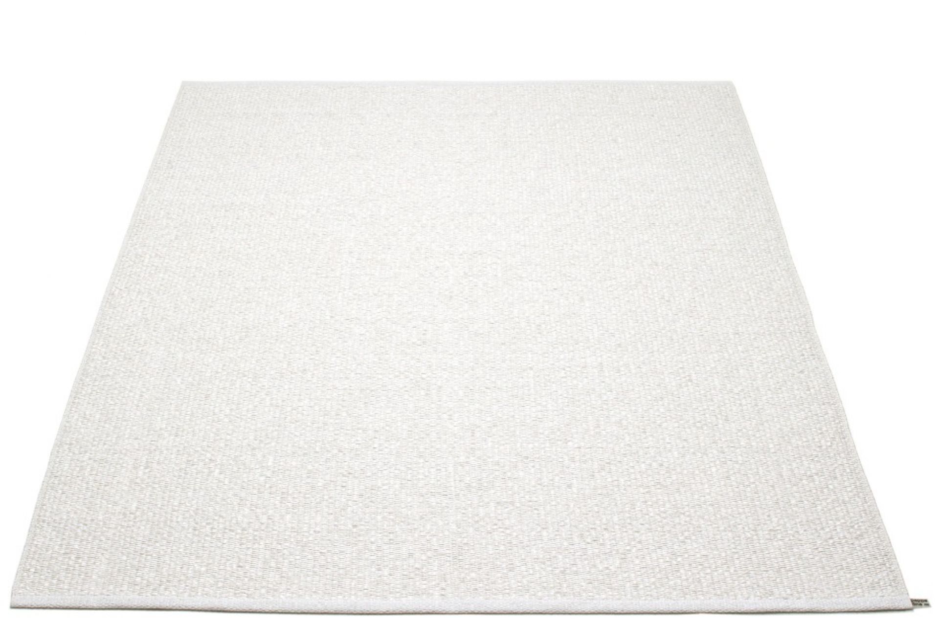 Svea Plastic Rug 230x320 cm Pappelina White Metallic