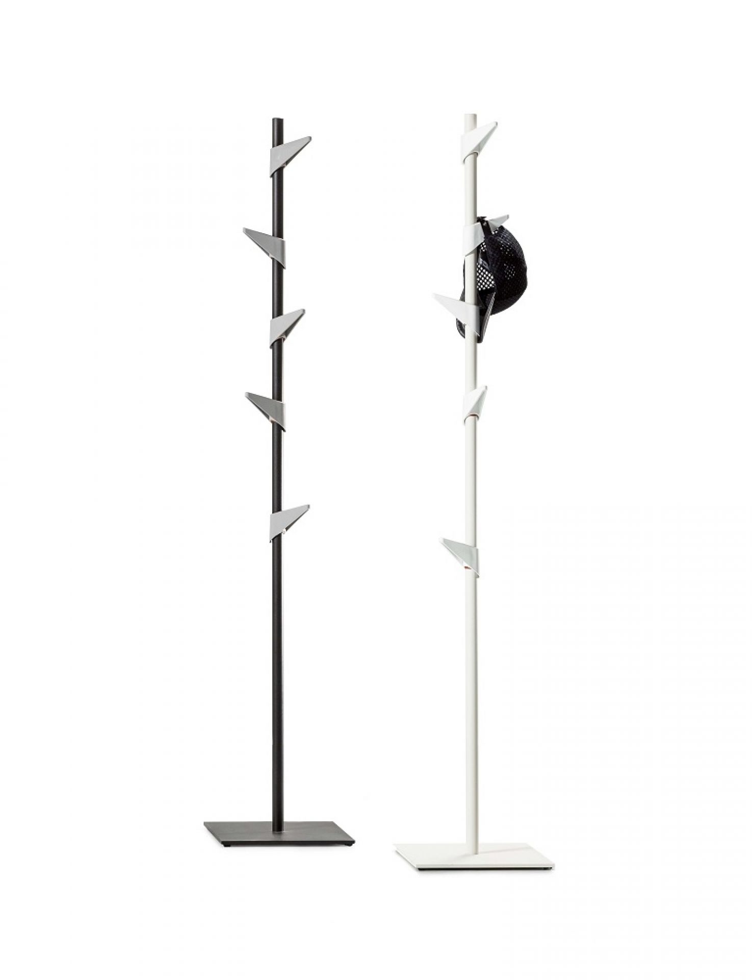 Bamboo coat stand Cascando