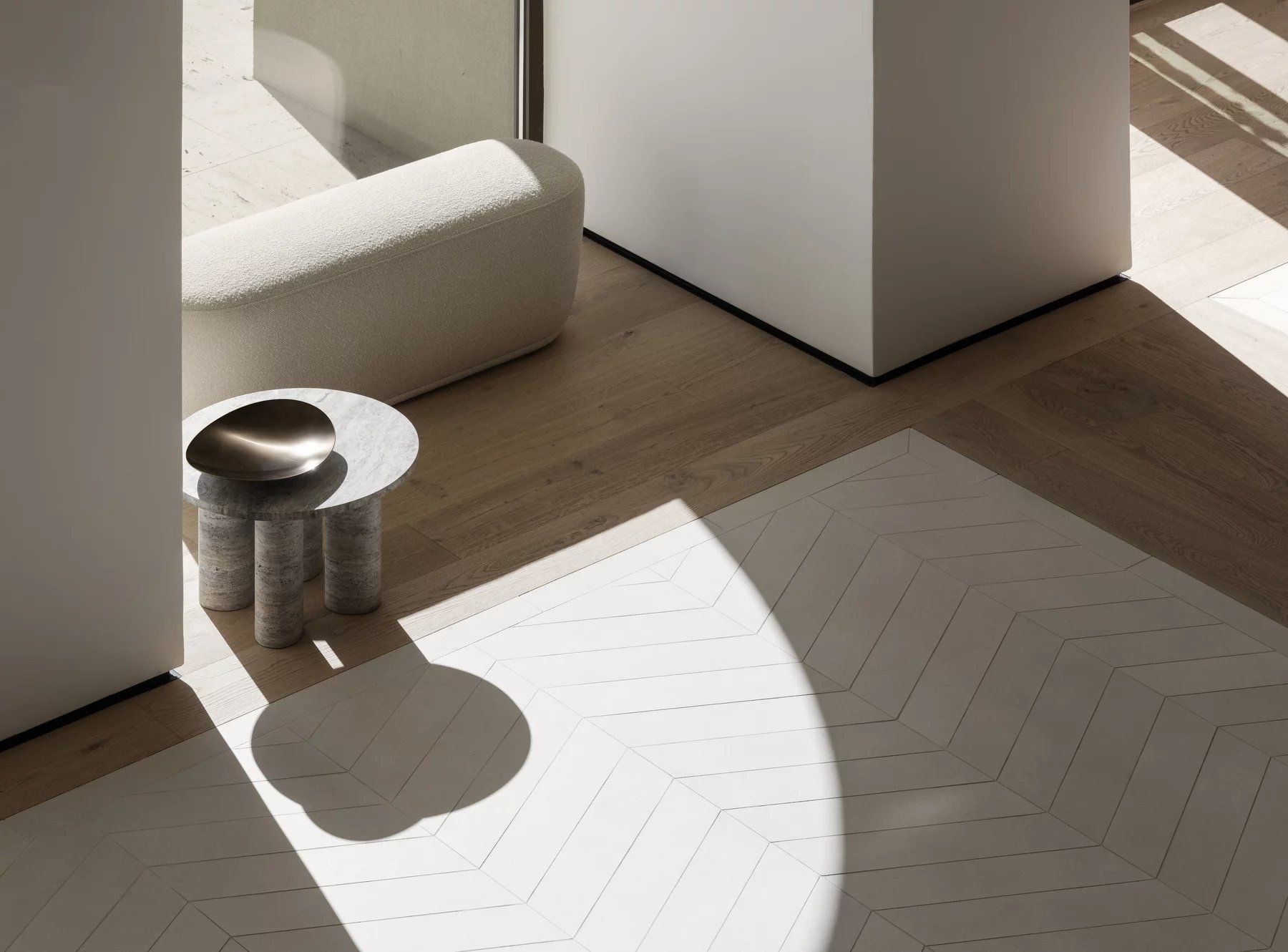 Volos side table round Ø 52 x H 34 cm Blomus