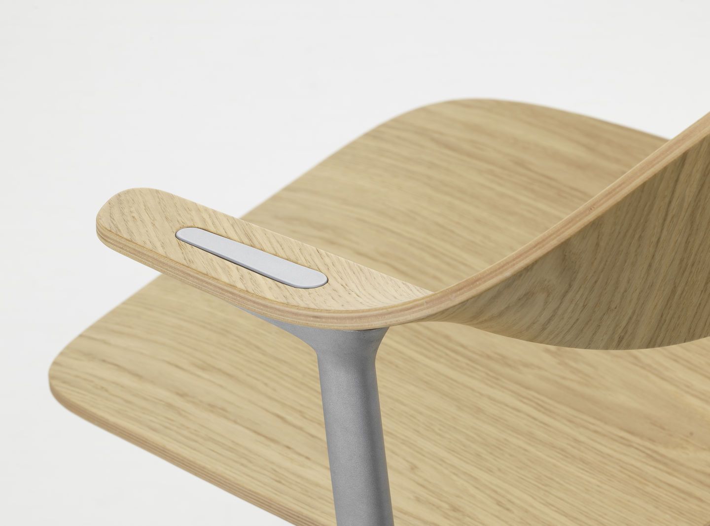 Mynt back and seat Plywood office swivel chair Vitra