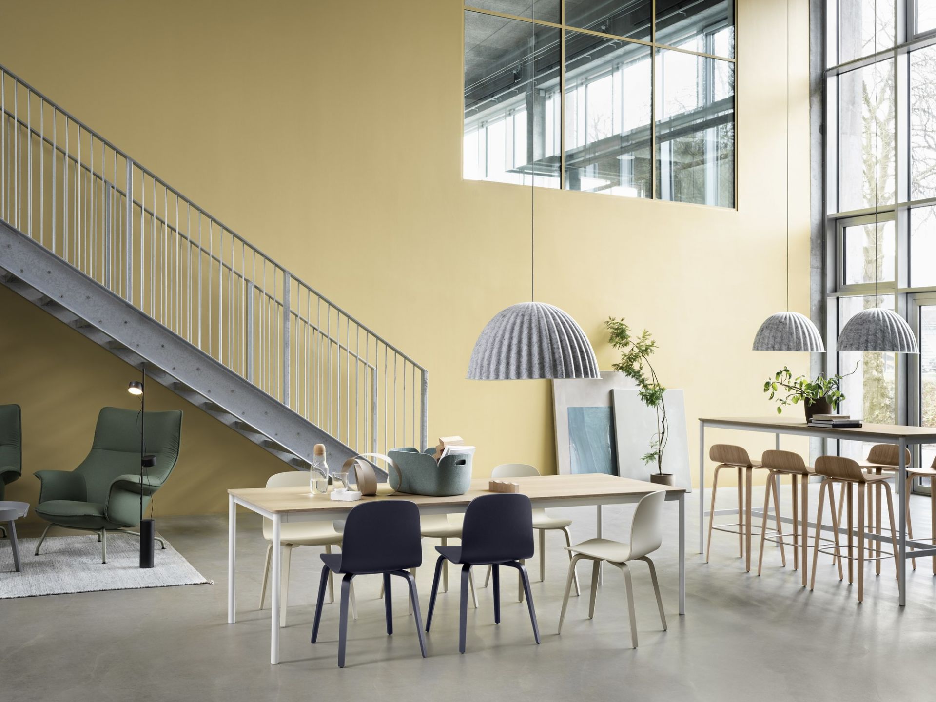 Post Floor Lamp Muuto