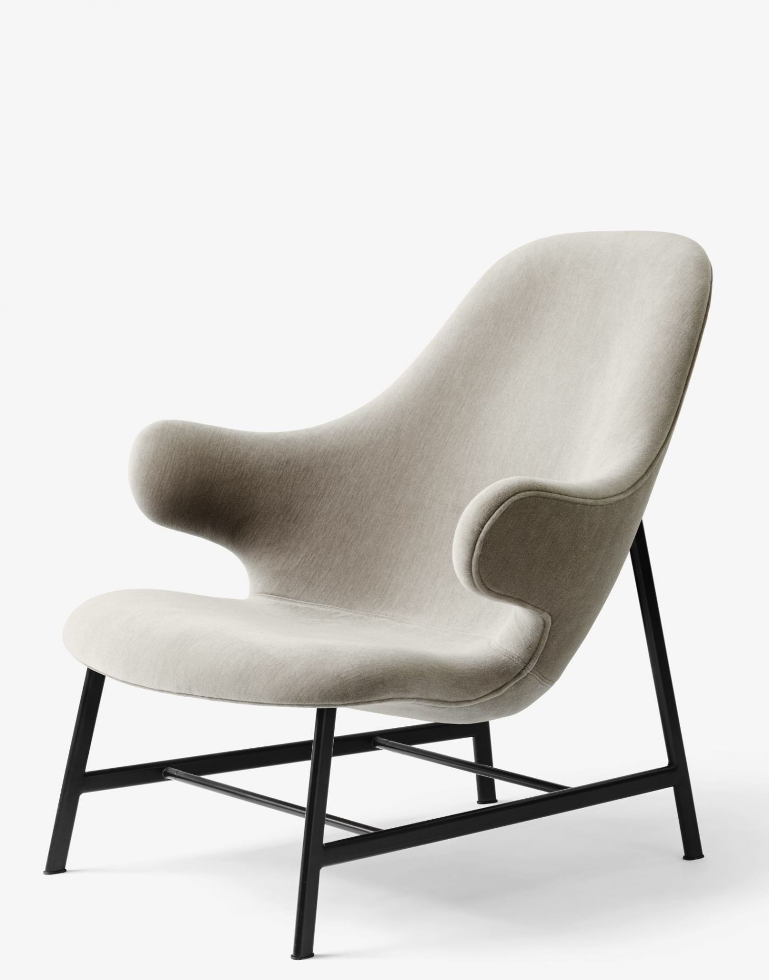 Catch JH13 Lounge armchair AndTradition