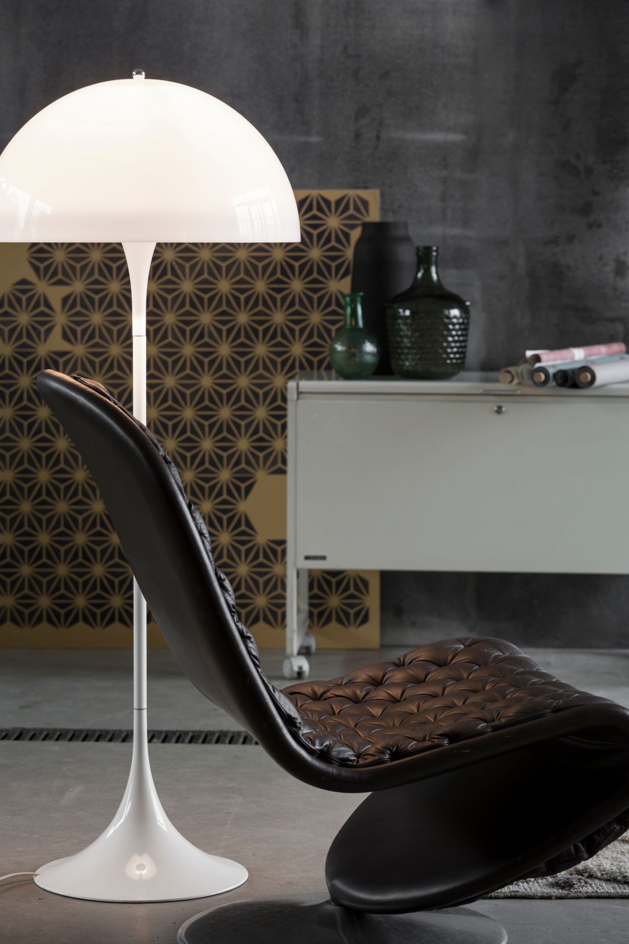 Panthella floor lamp Louis Poulsen