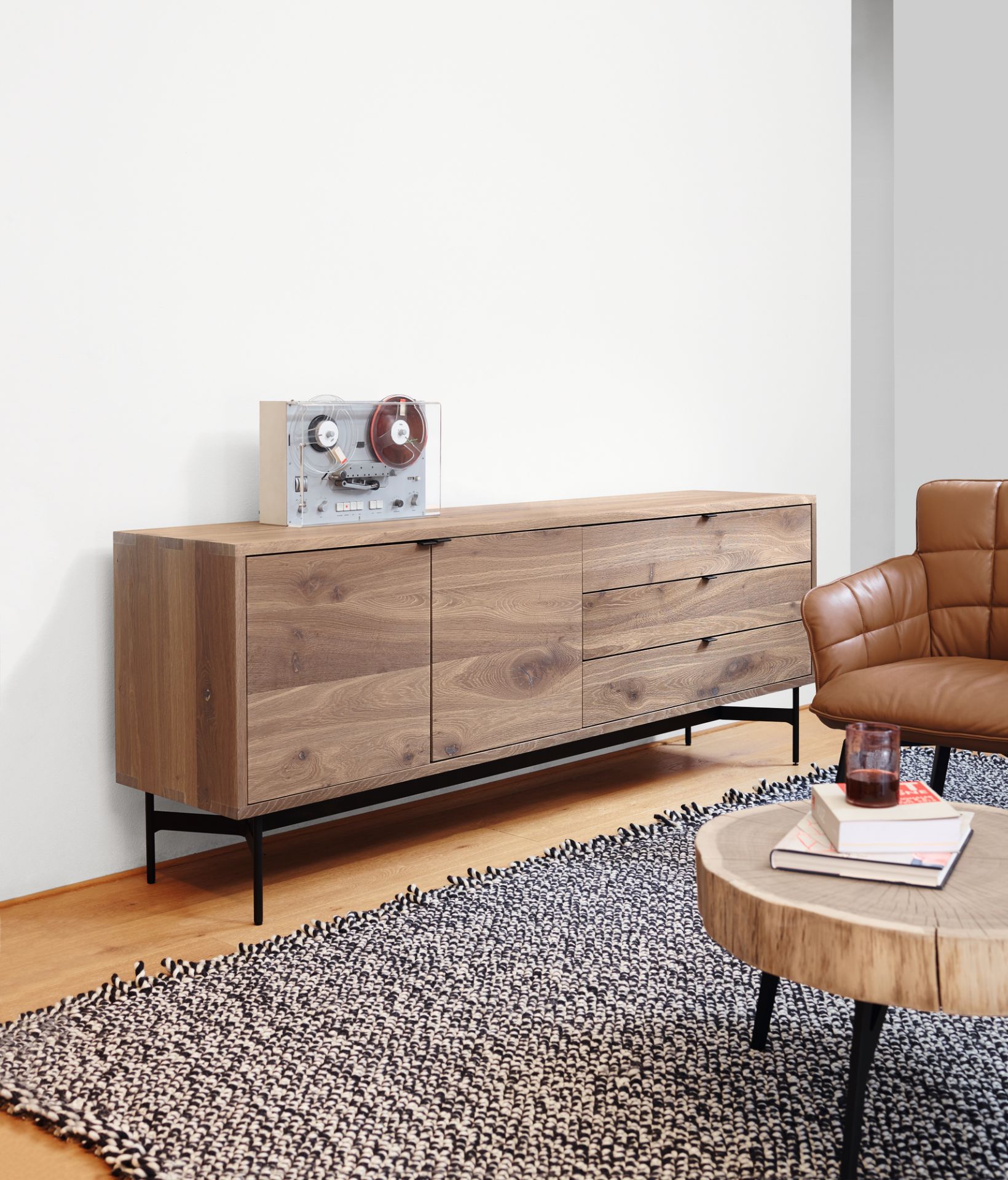 SC 21 sideboard wood Janua