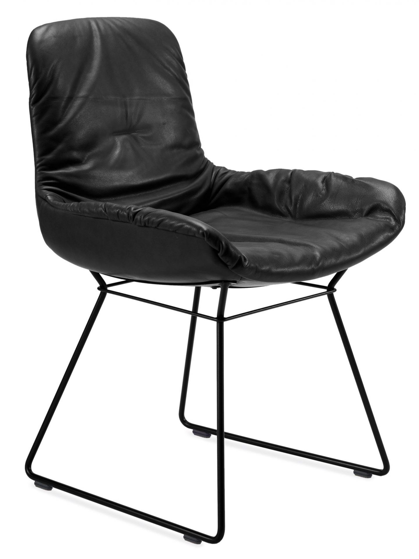 Leya chair armrest low Freifrau Manufaktur