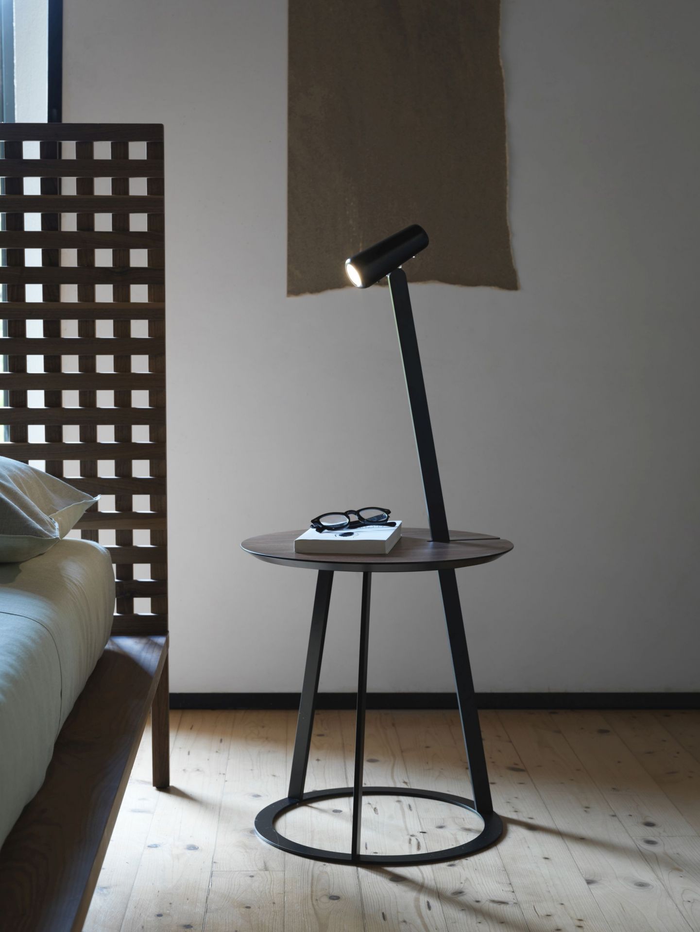Albino Torcia Side Walnut / black Table Casamania Horm