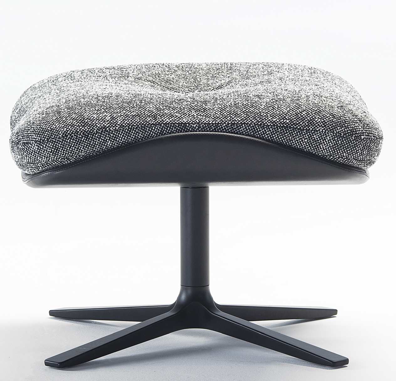 Rei stool Prostoria 