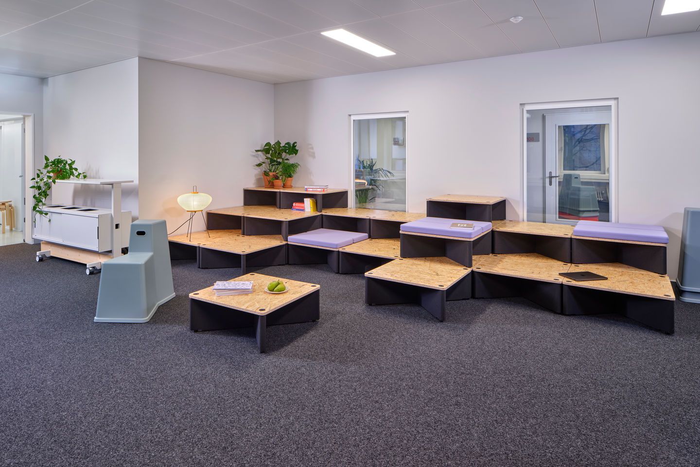 Reset Platform modular platform system Vitra