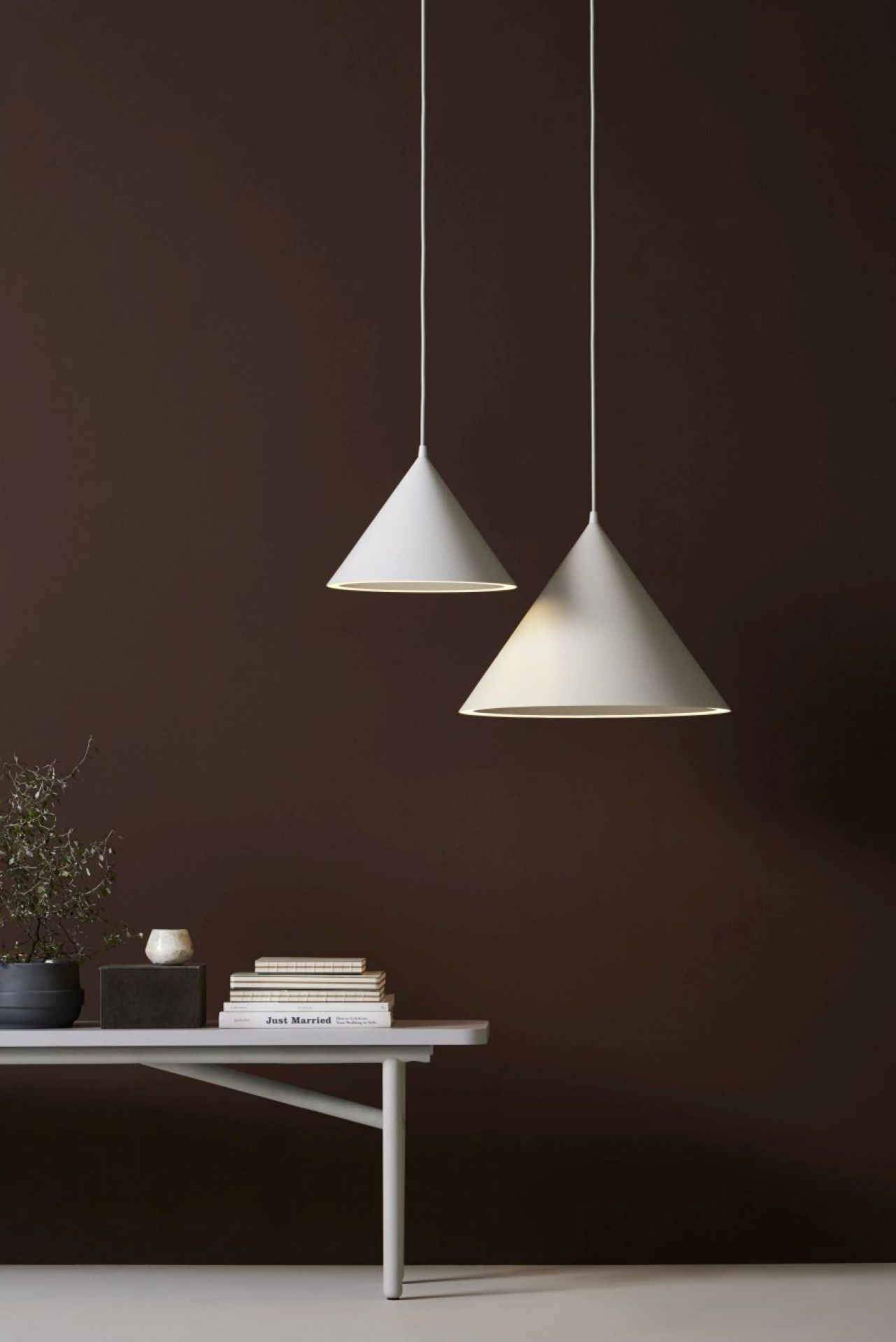 Annular Pendant Woud