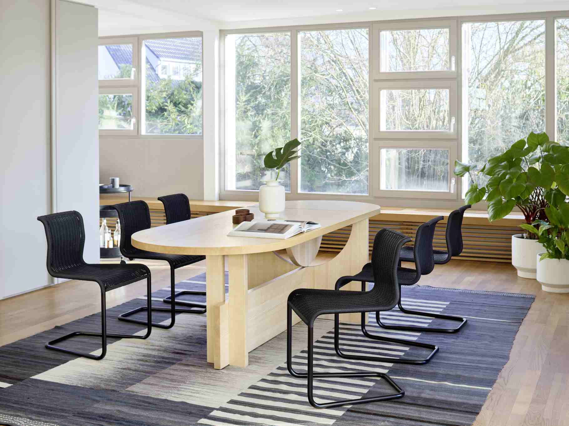 B15 Tecta cantilever chair B15 Tecta cantilever chair