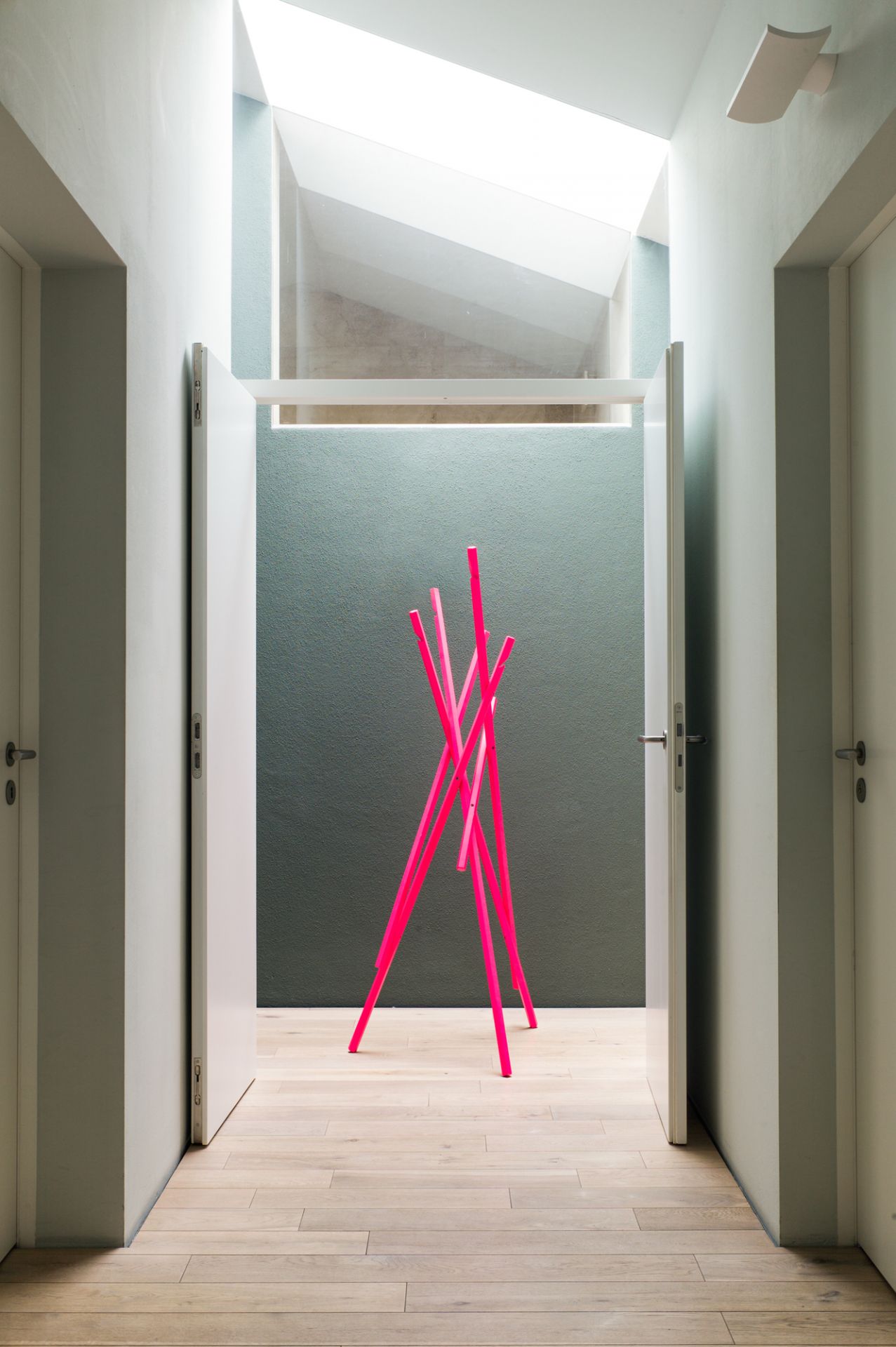 Sticks Coat rack Schönbuch natural oak