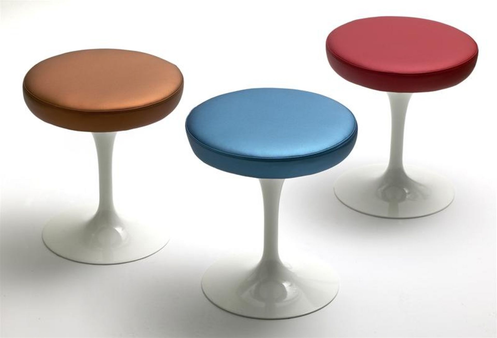 Tulip stool Knoll International