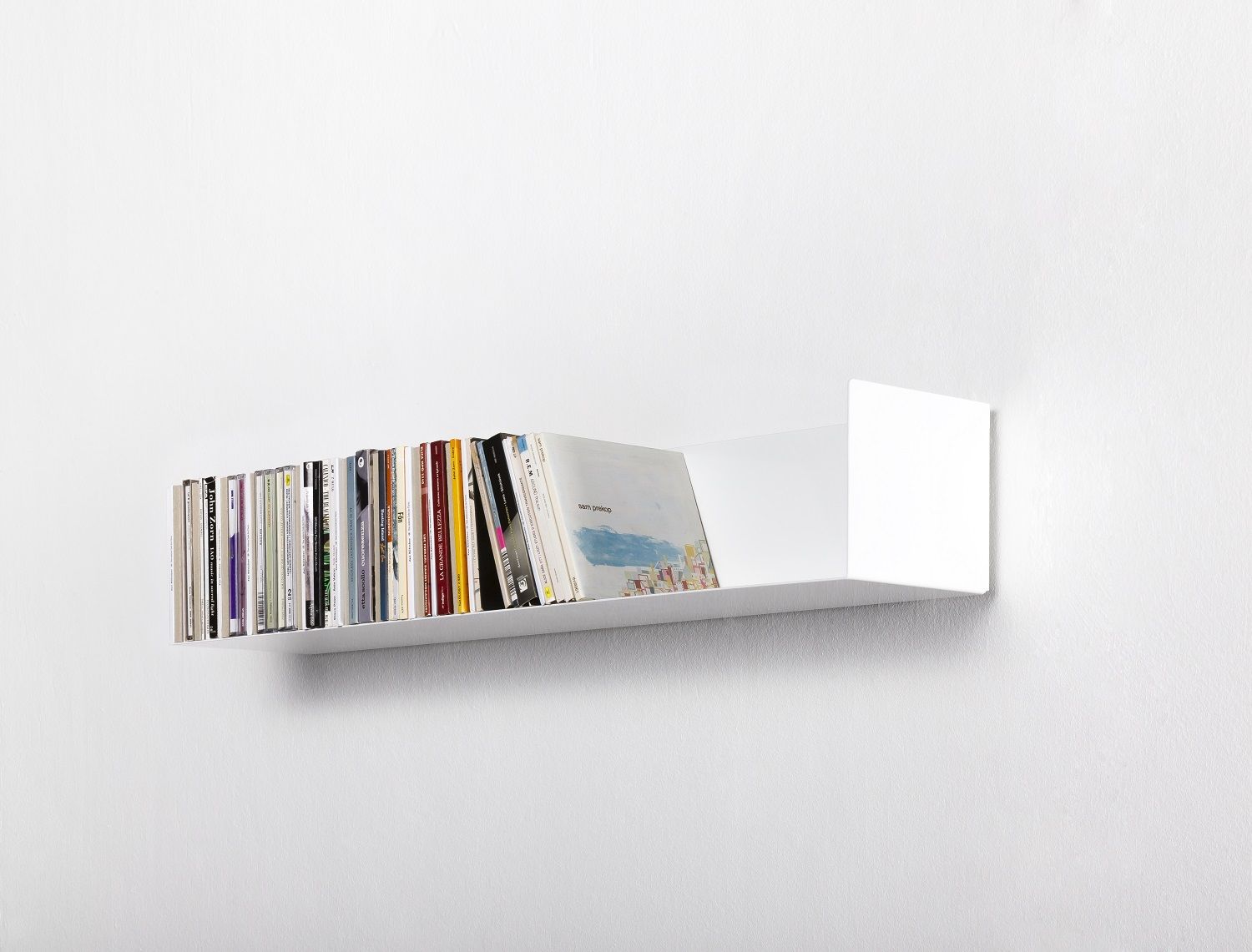 CD shelf Linea1 by Müller Möbelwerkstätten