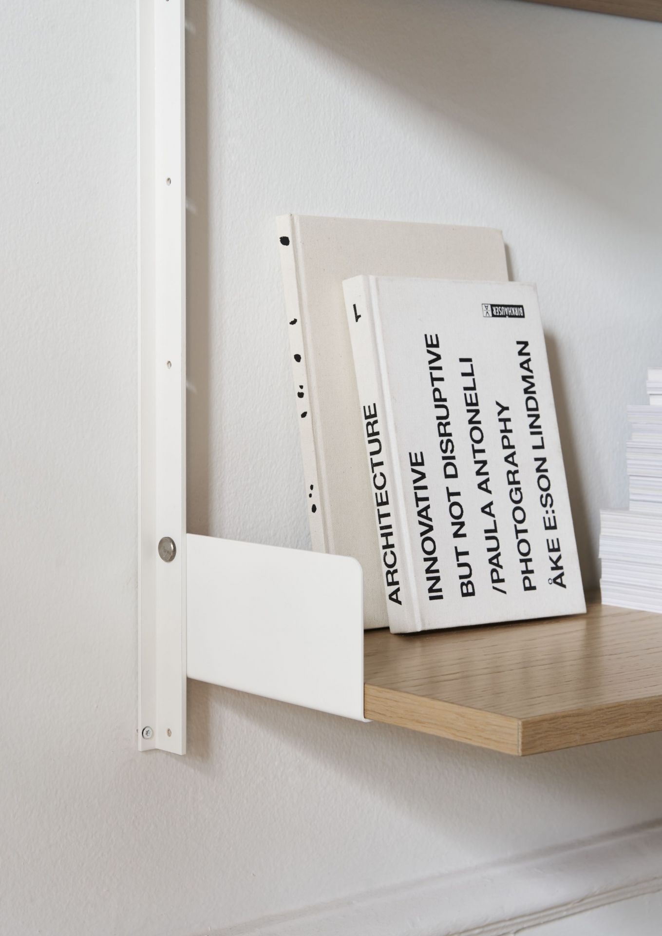 Wall Shelf 450 Oak New Works